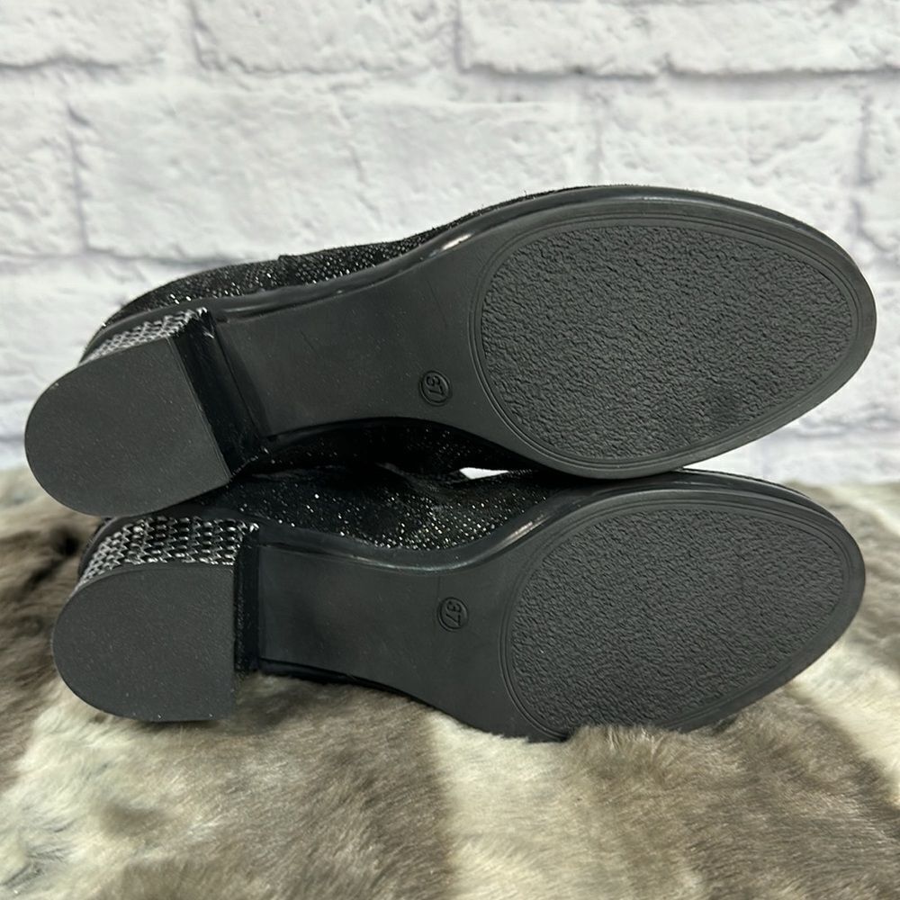 BNIB Ankle Booties - Picture 9 of 13